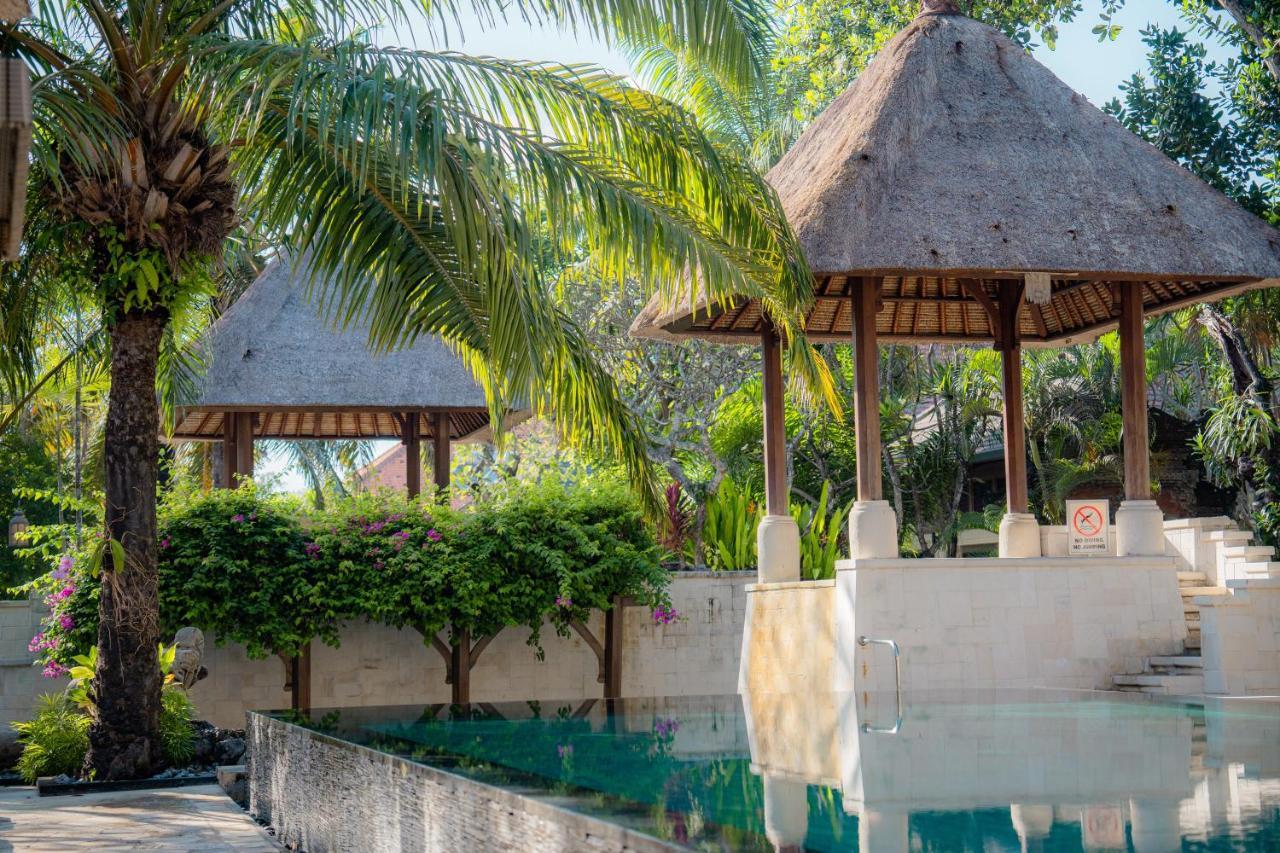Griya Santrian A Beach Resort And Spa Sanur Zewnętrze zdjęcie