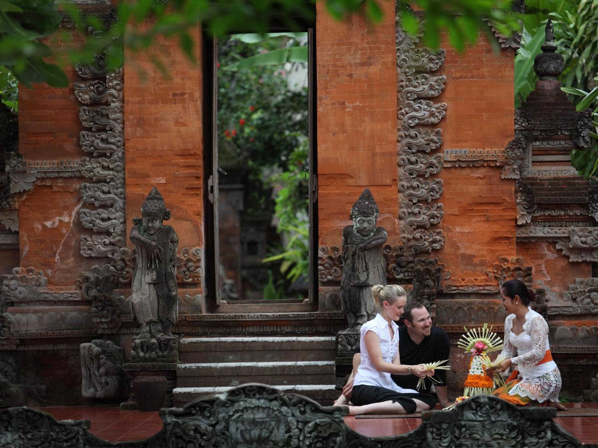 Griya Santrian A Beach Resort And Spa Sanur Zewnętrze zdjęcie