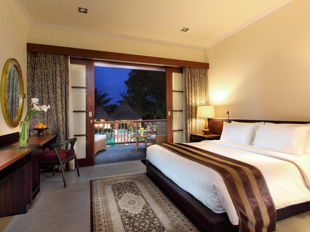 Griya Santrian A Beach Resort And Spa Sanur Zewnętrze zdjęcie